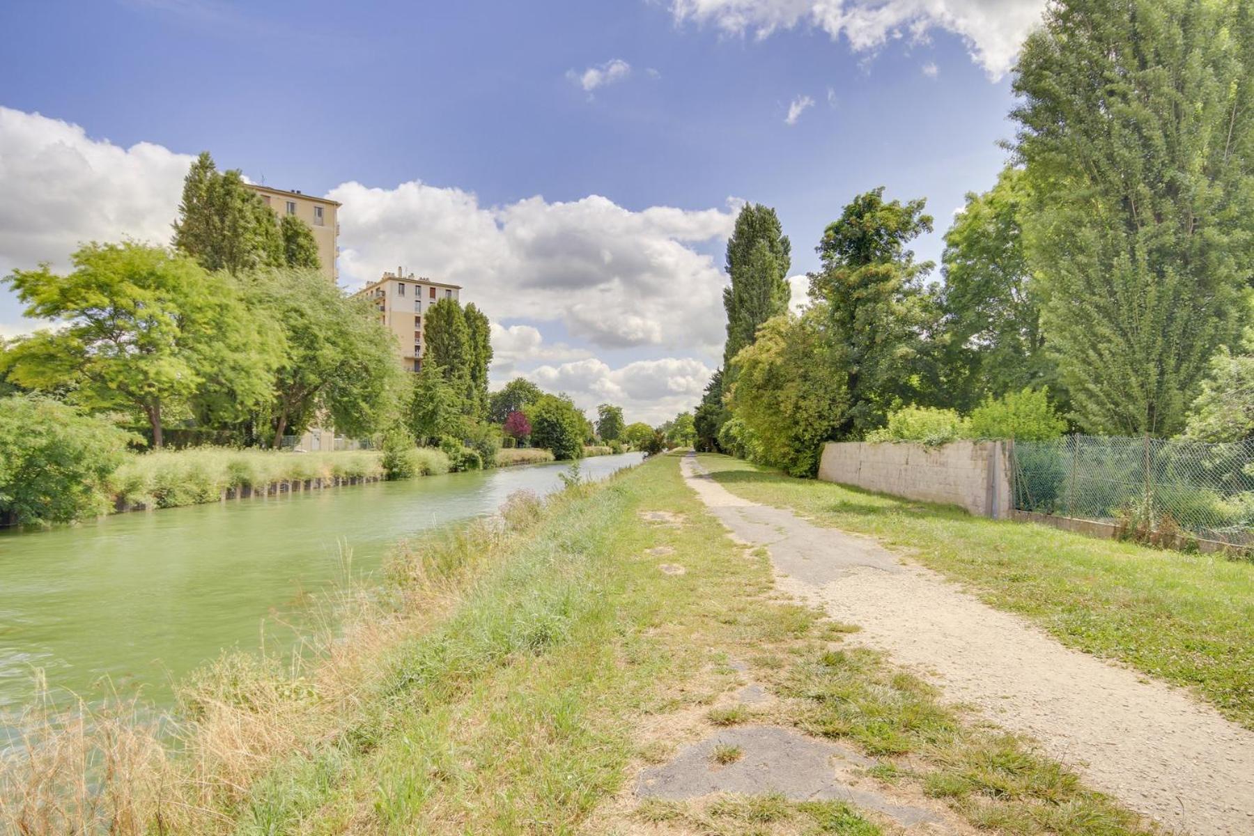 Studio Au Bord Du Canal Chelles  Dış mekan fotoğraf